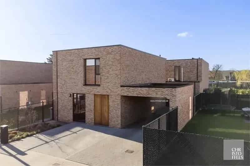 Nieuwbouw woning te koop in Lanaken