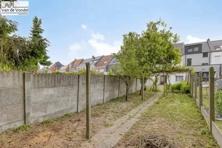 Huis Te Koop Aalst 4 slaapkamers Tuin Centrum