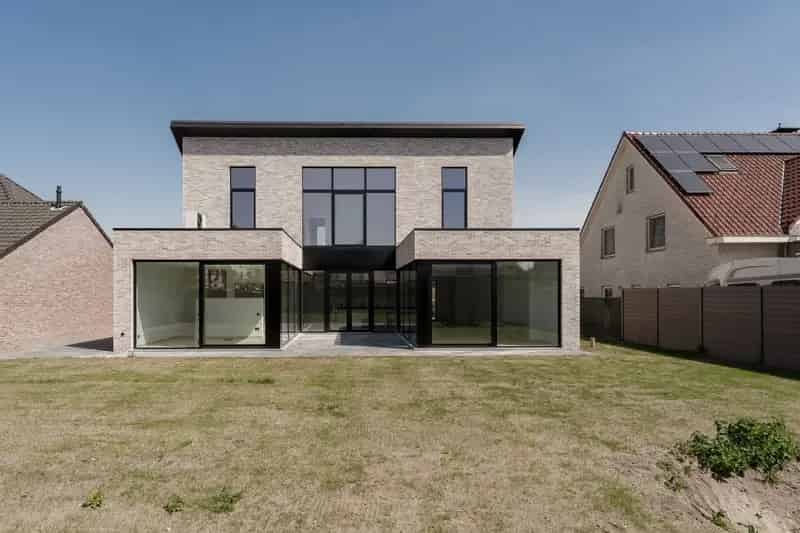 Instapklare nieuwe 4 SLK villa op een rustige locatie te Pelt