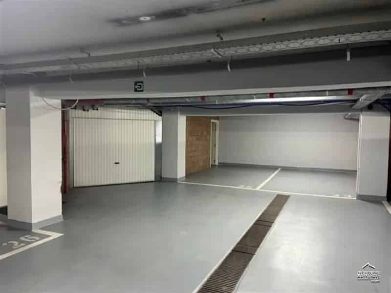 Garage te koop