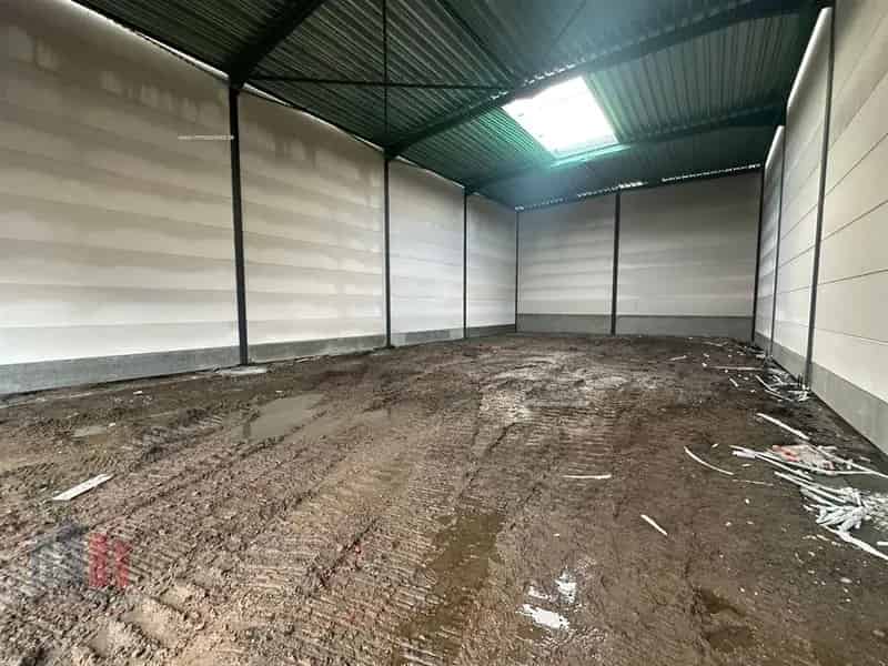 Nieuwbouw bedrijfsgebouw te koop in Bedrijvenpark Industrielaan Moorslede Moorslede
