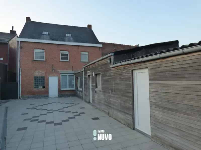 Huis te huur Willebroek: 4 slaapkamers, tuin en garage