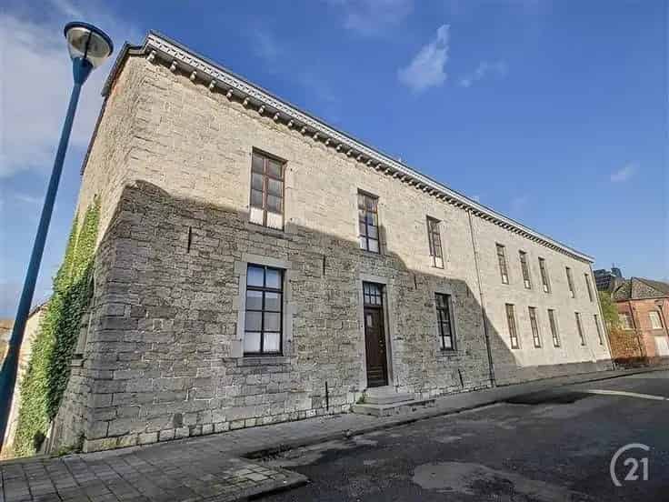 Huis Te Koop: Eengezinswoning 368m² + Appartement 75m²