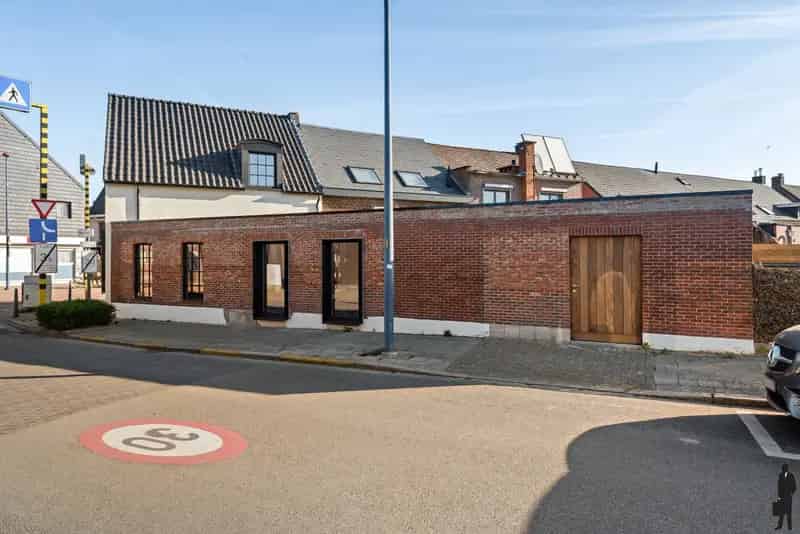 Af te werken woning in het centrum van Kontich-Kazerne
