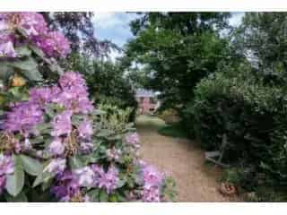 Huis te koop Hasselt - Ruime woning met tuin en vijver