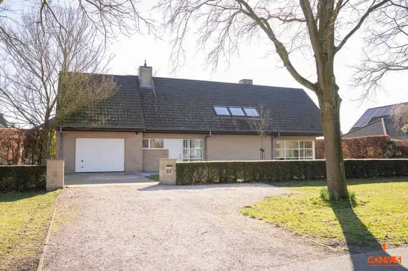 Villa te huur in Lievegem