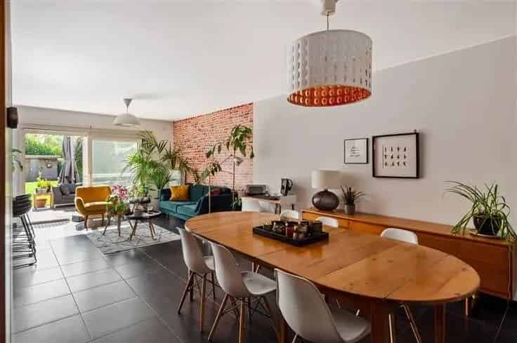 Huis Te Koop 4 Slaapkamers Ruime Tuin Moderne Keuken