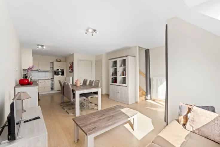 Duplex Te Koop