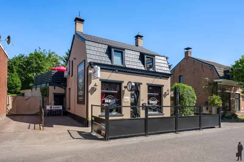 Huis te koop