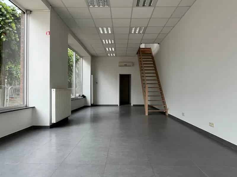 Recente handelsruimte in het centrum