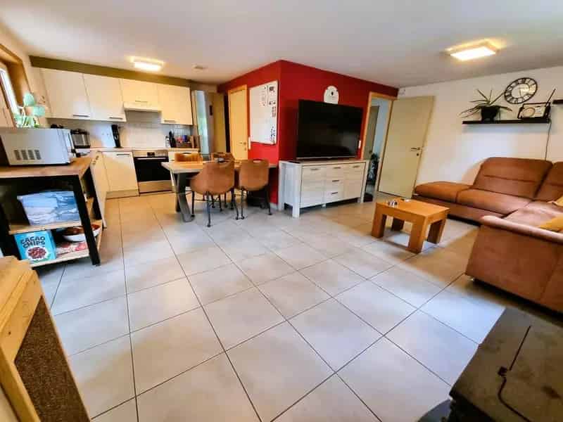 Prachtig gelegen woning waar u kan genieten van rust en privacy. Recente gebouwd, 2 slaapkamers.