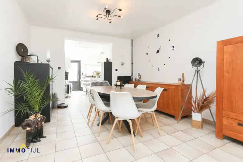 Instapklare woning in het centrum, 3 kamers, tuin en garage!