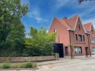 Huis te koop Roeselare 3 slaapkamers instapklaar