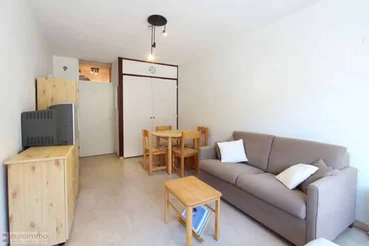 Studio Te Koop