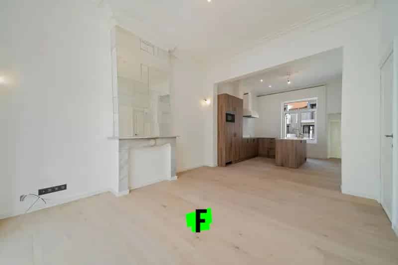 Modern appartement met authentieke sfeer in Belle époquewijk te Oostende