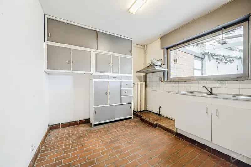 Huis met vijf slaapkamers in Hérinnes
