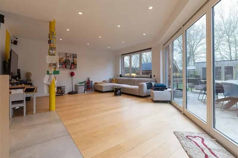 Ruime halfopen bebouwing met EPC A label !