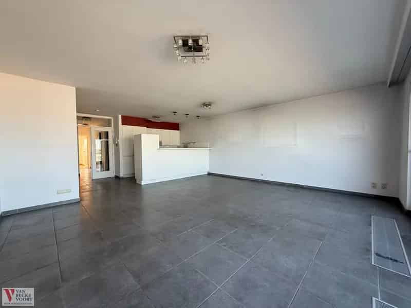 Appartement met verzicht op de Visserskaai