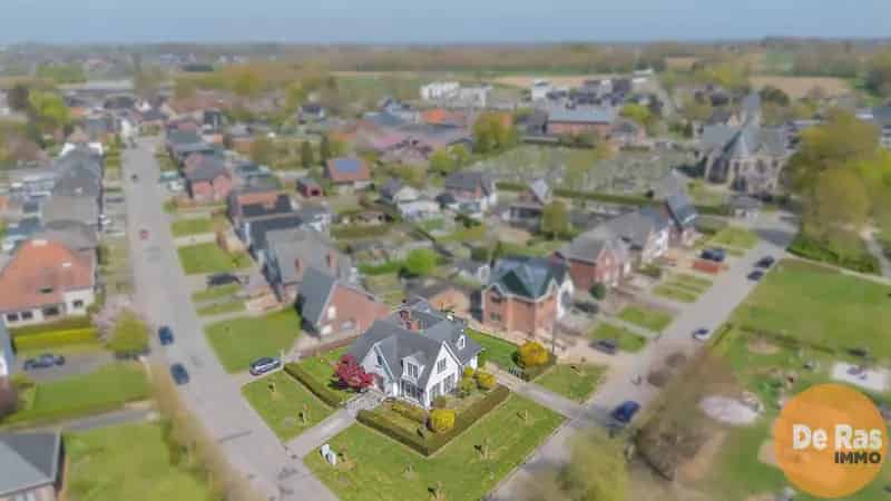 HERZELE - Impressionante villa met 5 slaapkamers  nabij het burchtpark