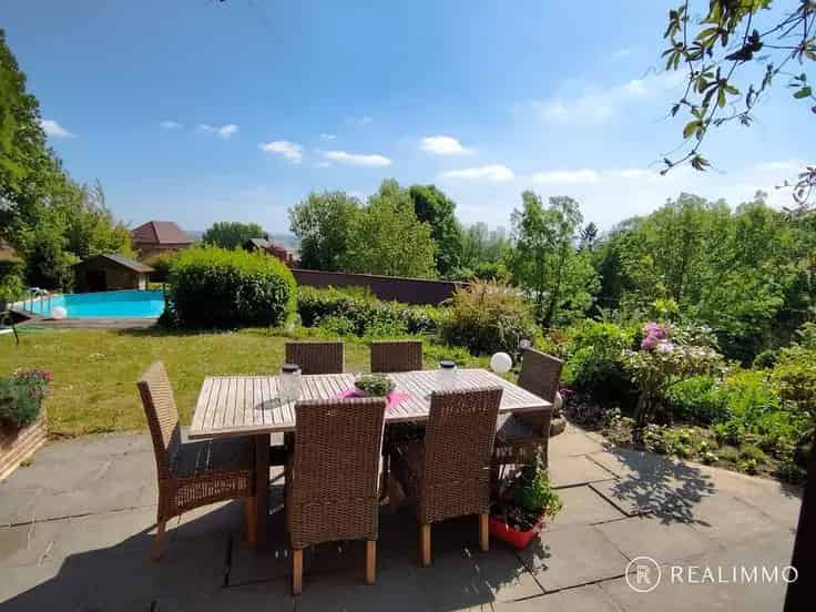 Huis Te Koop Kluisberg: 4 slaapkamers, tuin, rustige ligging
