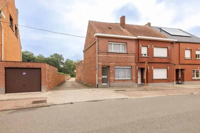 Te moderniseren HOB op een perceel van 290m²