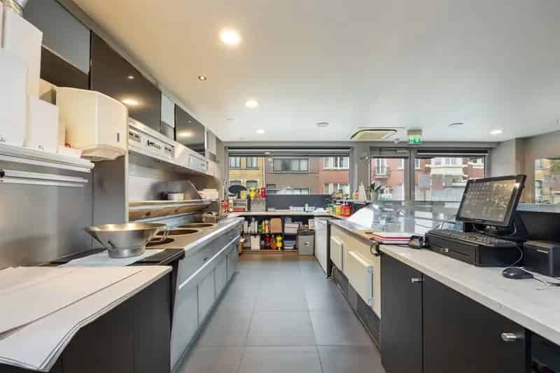 Handelspand van 153m² met een rendement van 6,20%