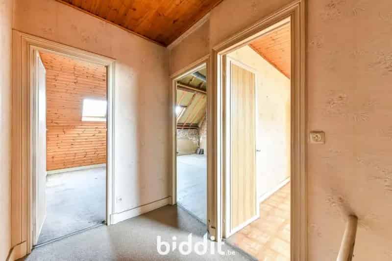 TE RENOVEREN RIJWONING