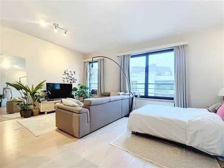 Studio Te Koop