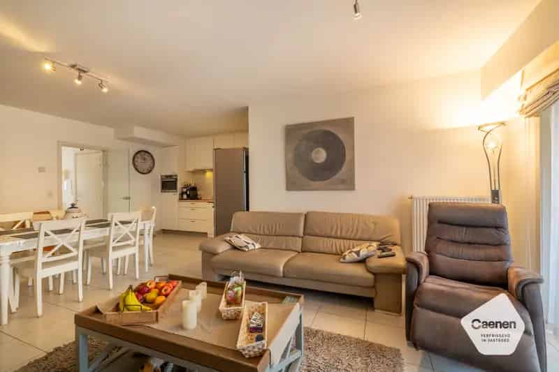 Appartement te koop vlakbij zee 2 slaapkamers groot terras