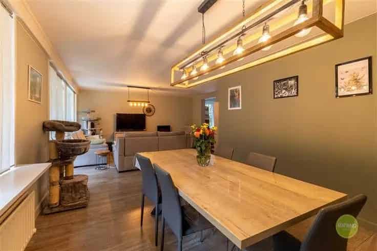 Appartement Te Koop Geel 3 slaapkamers Grote Tuin Garage
