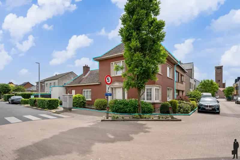 Huis te huur Putte-Kapellen: 3 slaapkamers, zonnige tuin