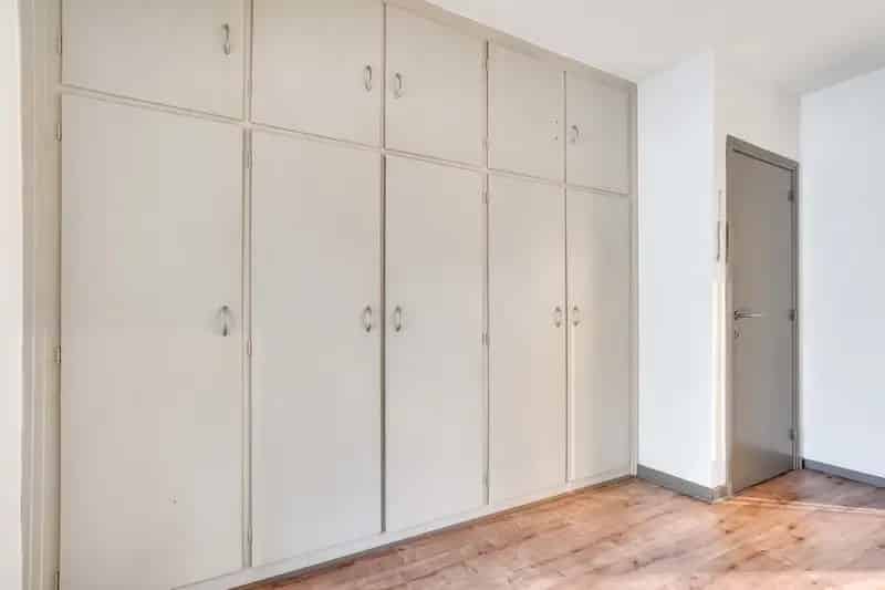 Ruim Triplex appartement met polyvalente/praktijkruimte