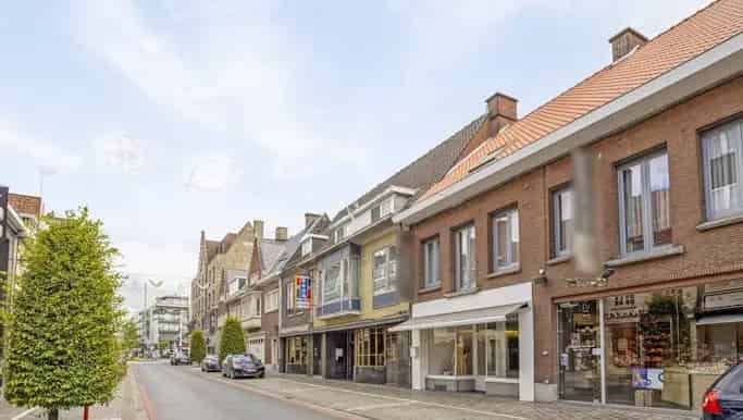 Handelspand te koop in Manestraat 13 - 15, Roeselare - Dewaele