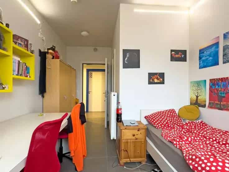 Studio Te Koop