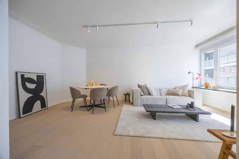 Appartement te koop Oostende Centrum - gerenoveerd 2 slaapkamers