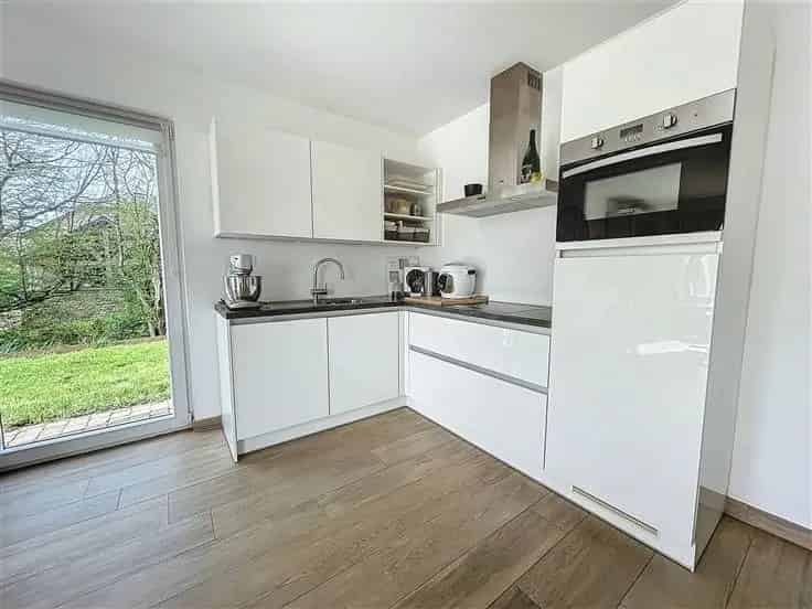 Huis te Koop in Redu: Rustige Villa met 3 slaapkamers