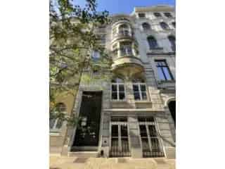 Huis gemengd gebruik te koop - Schaarbeek VBD23015