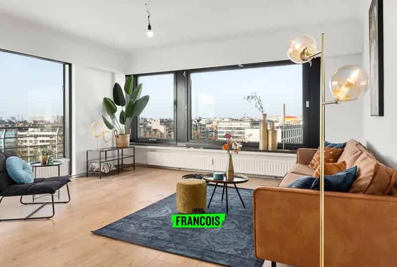 Instapklaar appartement aan Maria Hendrikapark en Mercator te koop in Oostende