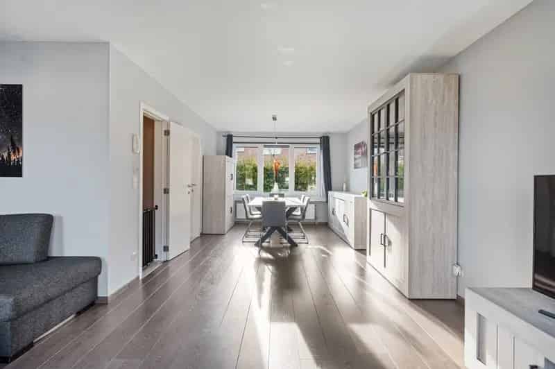 VERKOCHT onder voorbehoud