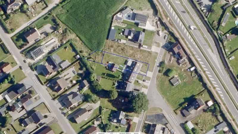 RUIME BOUWGROND VOOR EEN HOB VAN 8A18CA OP CENTRALE LIGGING IN GENK