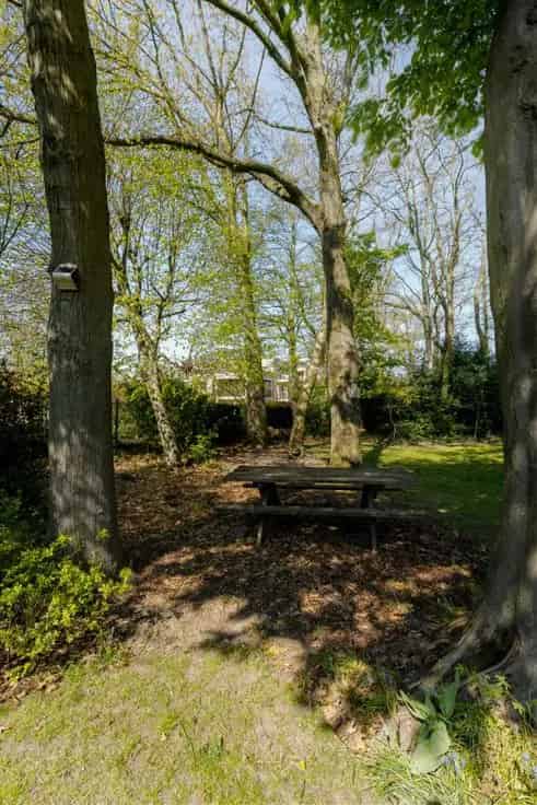 Bungalow Te Koop Lokeren: 4 Slaapkamers Grote Tuin