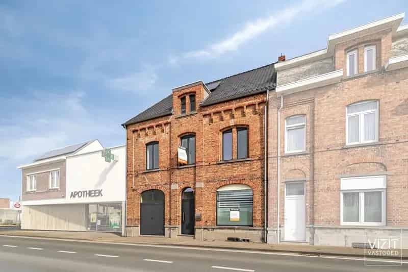 Instapklare woning te centrum Zottegem