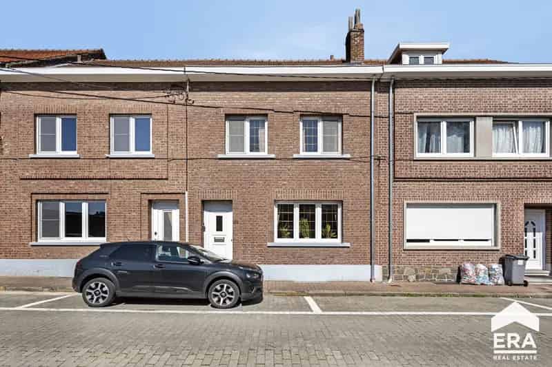 Gezinswoning te koop in Hoegaarden met 3 slaapkamers en renovatiepotentieel