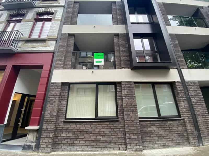 Centraal gelegen appartement met prachtige binnentuin te Oostende!