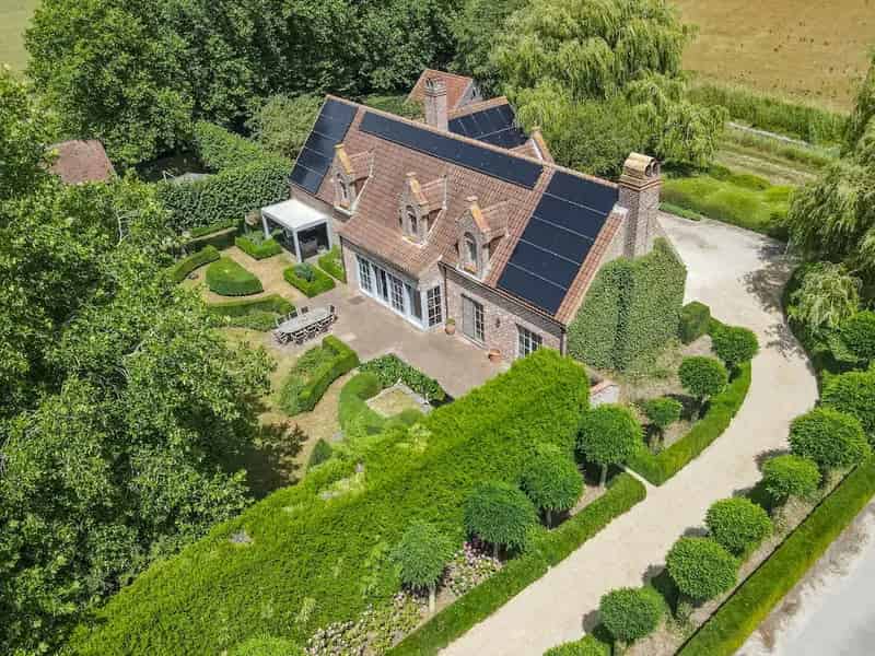 Huis te koop Oudenburg: Luxe Villa met Praktijkruimte