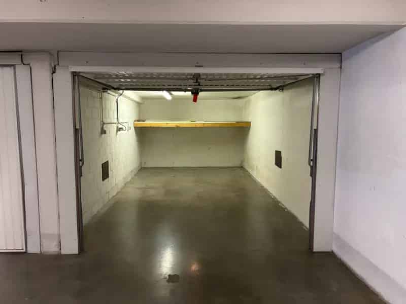 Garage te koop