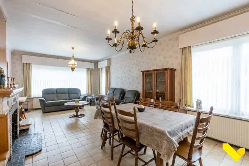 Gelijkvloerse Woning Op Prachtig Perceel Van 1.683M²!