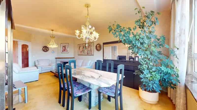 Appartement  te Schaerbeek 