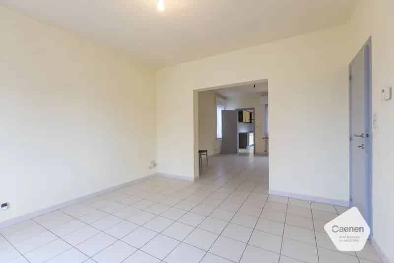 Villa met 5x slpk te Westende