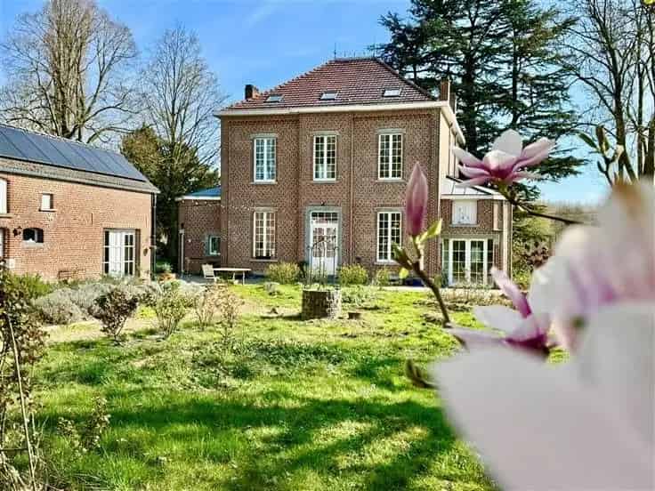 Herenhuis Te Koop